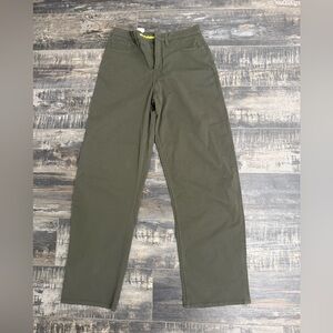 NWT Good American green pants